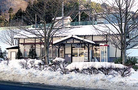 ��q�w���w��