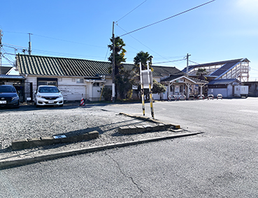 ��z�� ���،��w