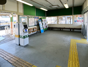 ��z�� ���،��w