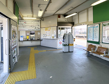 ��z�� ���،��w