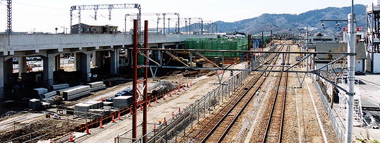 �Ȗ؉w ���w��