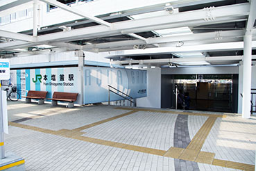 �{�����w