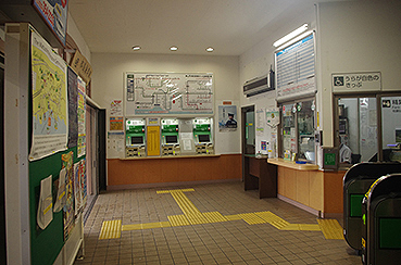 �����C�݉w