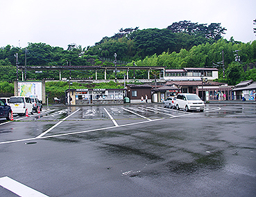 �����C�݉w