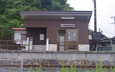 ���O�x�R�w