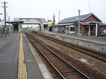 涌谷駅
