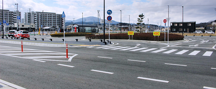 ��C����w