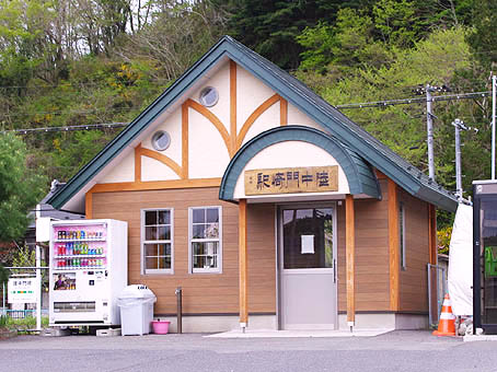 �������w