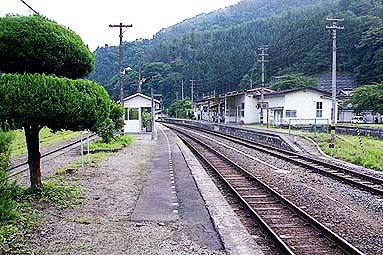 ��������w�@���w��