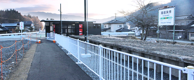 ���O���w