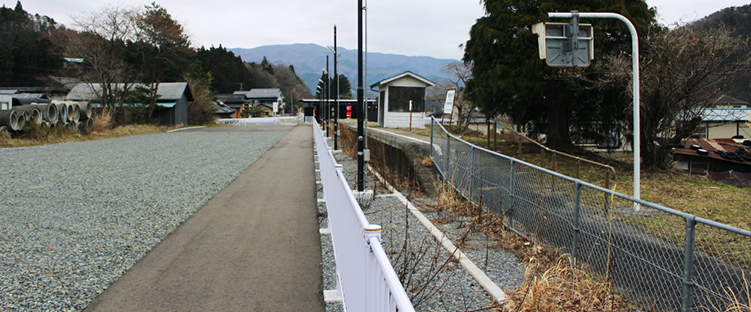 ���O���w