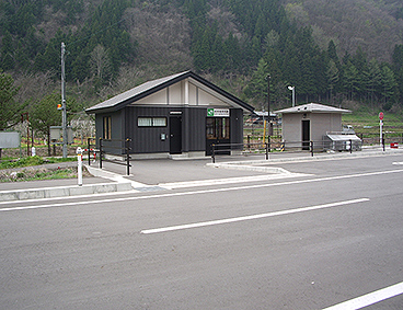 �����@���a����w