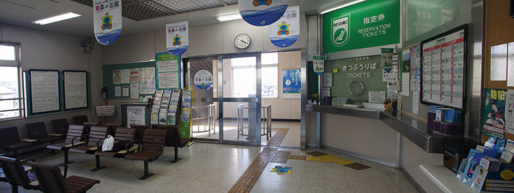 �������w