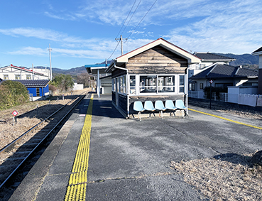 �։z���� ���싽�w