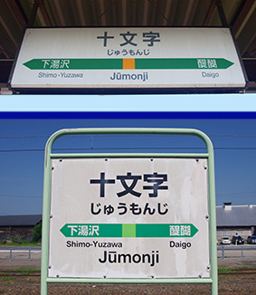 �\�����w