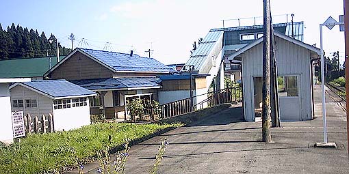 �H�O�L���w