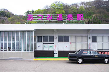 ���݉���w