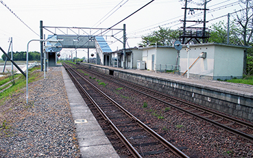 ���P���w