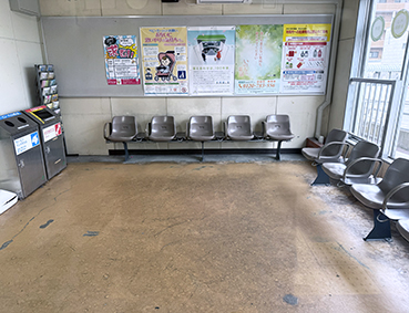 白新線 東新潟駅