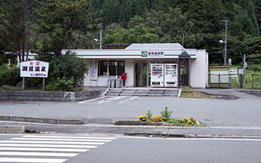 ��������w