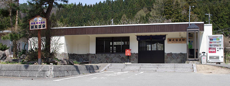 ��������w