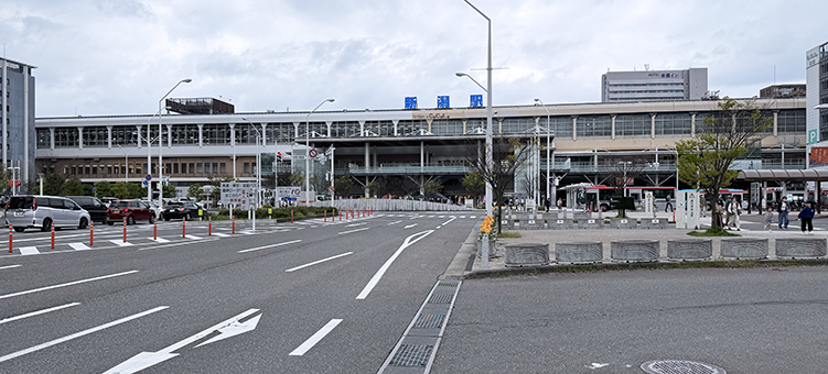 �M�z�� �V���w