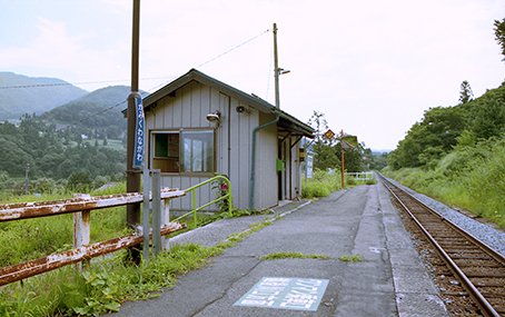 ��K����w