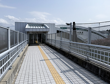 �z��� ����w