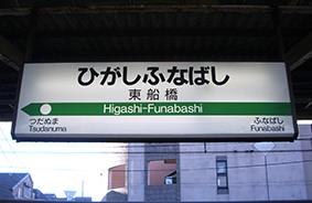 ���D���w