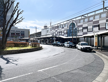 ������ ��щw