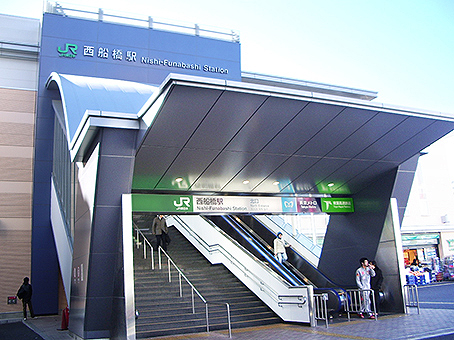 ���D���w