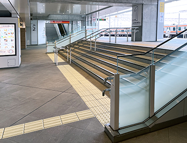 京葉線 幕張豊砂駅