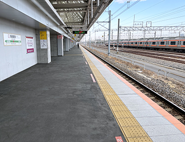 京葉線 幕張豊砂駅