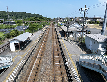 ���c�� ����w