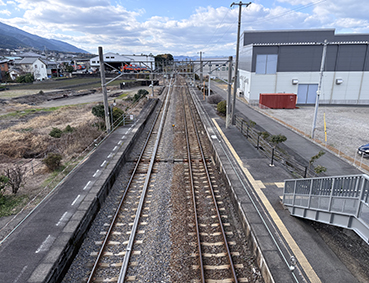 �\�]�� �ɗ\����w