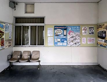 �\�]�� �k�F�a���w