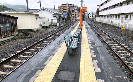 �\�]�� �k�F�a���w