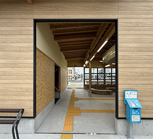 �\�]�� �����w