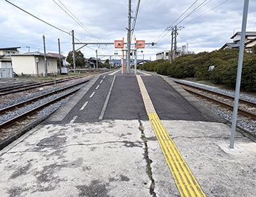 �\�]�� �L�l�w