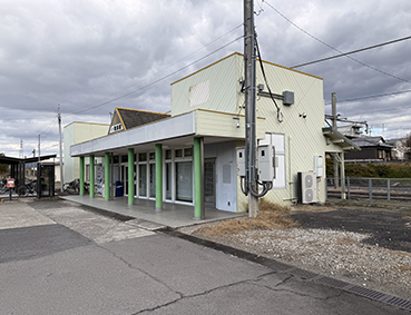 �\�]�� �L�l�w