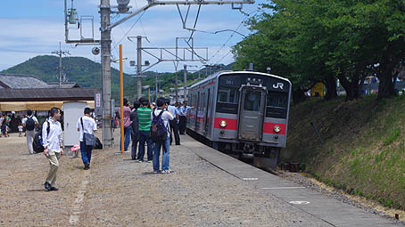 �Ó��m�{�w