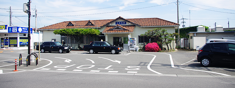 ������ �O�{���w