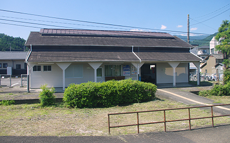 ���g���c�w