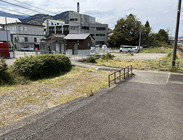 ���g���c�w