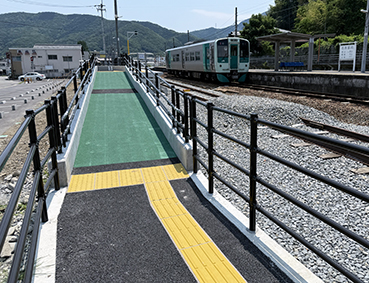 ������ �����w