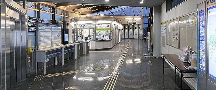 ����� ����w