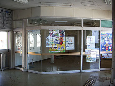 ���a���w