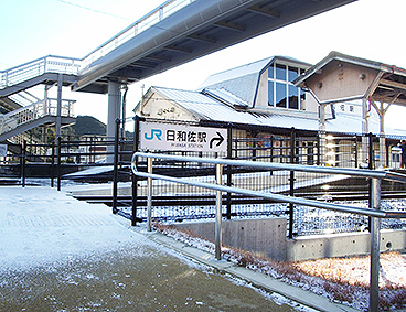 ����� ���a���w