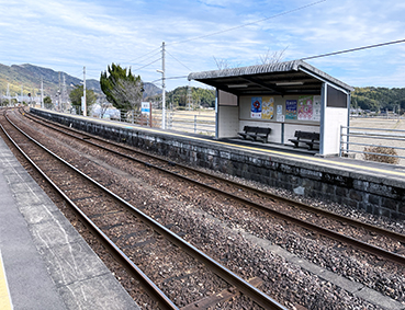 ����� �K��w