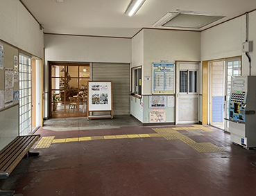 ����� �񌬉��w